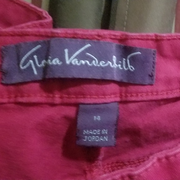 Jeans. Womens. - Picture 3 of 7